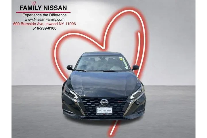 $14852 : Nissan Altima 2024 2.5 SR 4d image 2