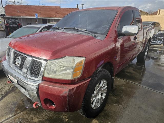 $4495 : 2004 Titan XE King Cab 4WD image 2