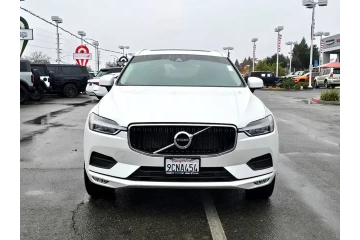 $27851 : Volvo XC60 2021 AWD T5 Momen image 2