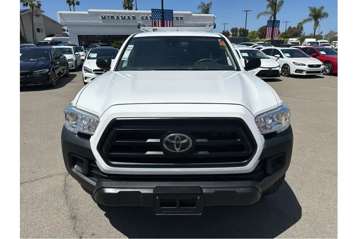 $22990 : 2020 Tacoma 2WD SR image 3