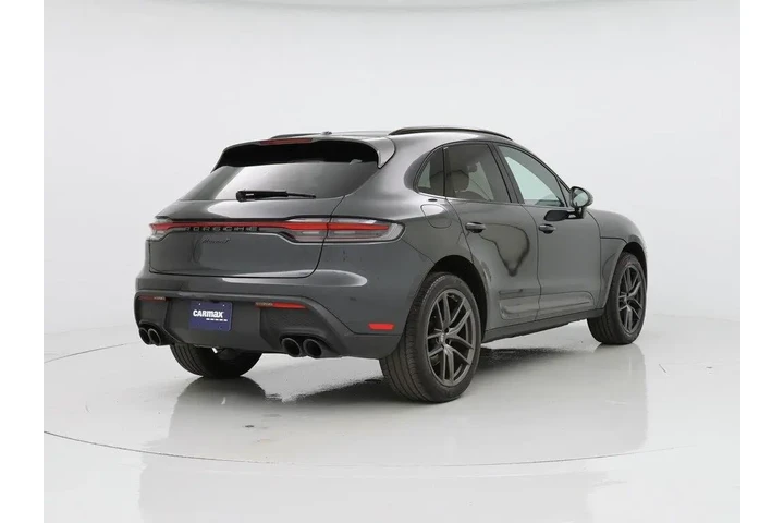 $39998 : Porsche Macan 2023 AWD T 4dr image 8