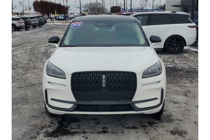 $37995 : Lincoln Corsair 2024 AWD Pre image 2
