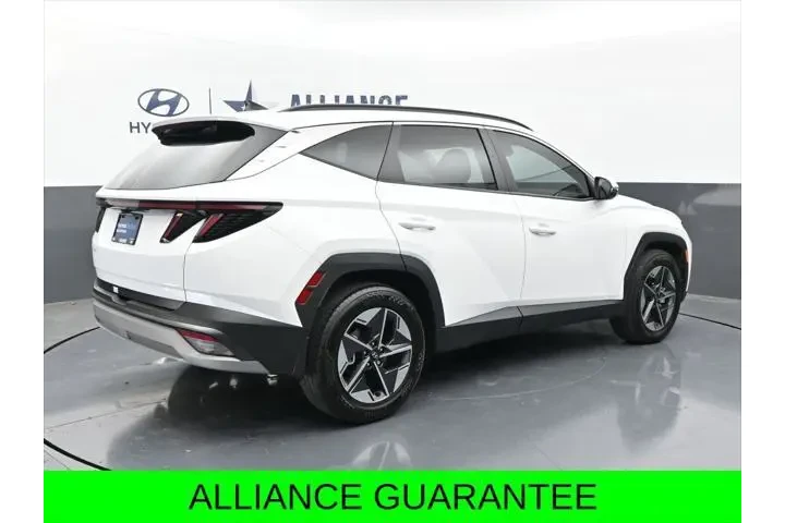 $28476 : Hyundai TUCSON 2025 SEL Conv image 8