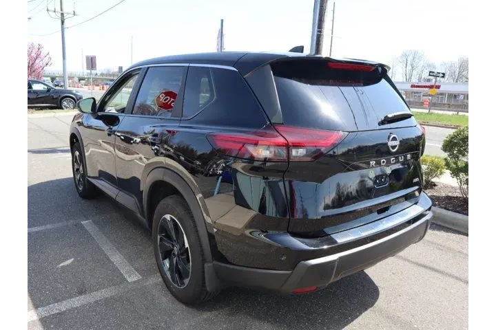 $28775 : Nissan Rogue 2025 AWD SV 4dr image 7