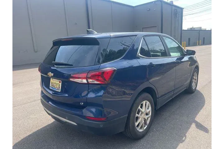 $14999 : Chevrolet Equinox 2022 LT 4d image 6