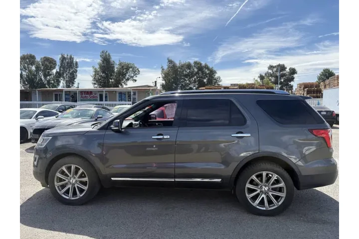 $13599 : 2016 Explorer Limited image 5