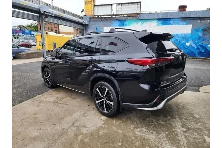 $28999 : Toyota Highlander 2021 XSE 4 image 4