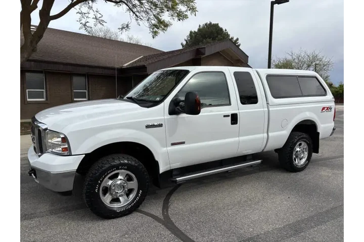 $24888 : 2005 F-250 Super Duty Lariat image 4