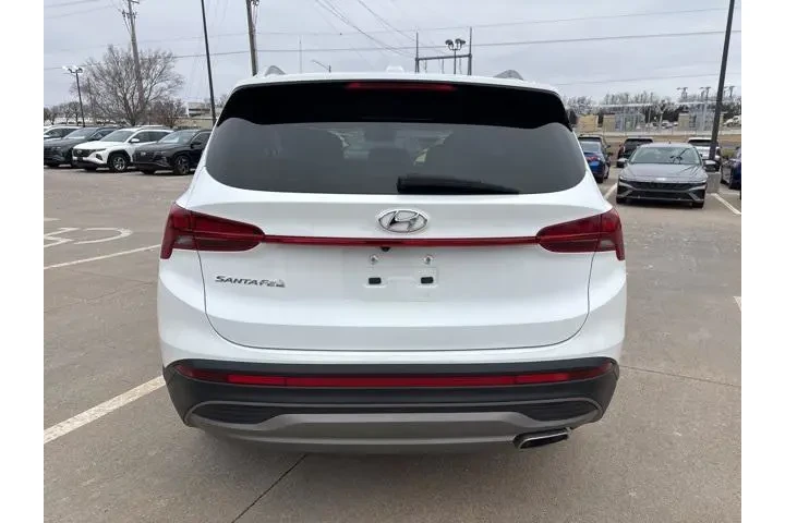 $21998 : Hyundai SANTA FE 2023 SEL 4d image 4