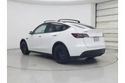 $37998 : Tesla Model Y 2023 AWD Long thumbnail