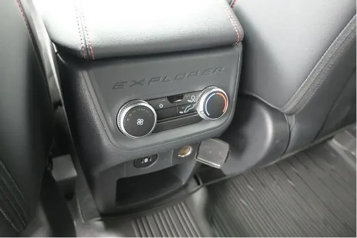 $39673 : Ford Explorer 2025 ST-Line 4 image 5