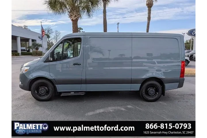 $38995 : Mercedes-Benz Sprinter 2024 image 7