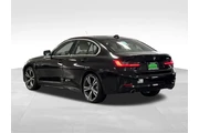 $23500 : 2021 3 Series 330i thumbnail