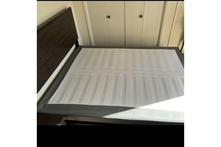 $200 : Cama Tamaño Queen image 6