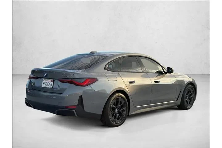 $30897 : BMW i4 2023 eDrive35 Gran Co image 5