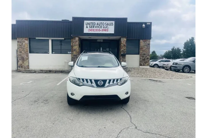 $4500 : 2010 Murano S image 2