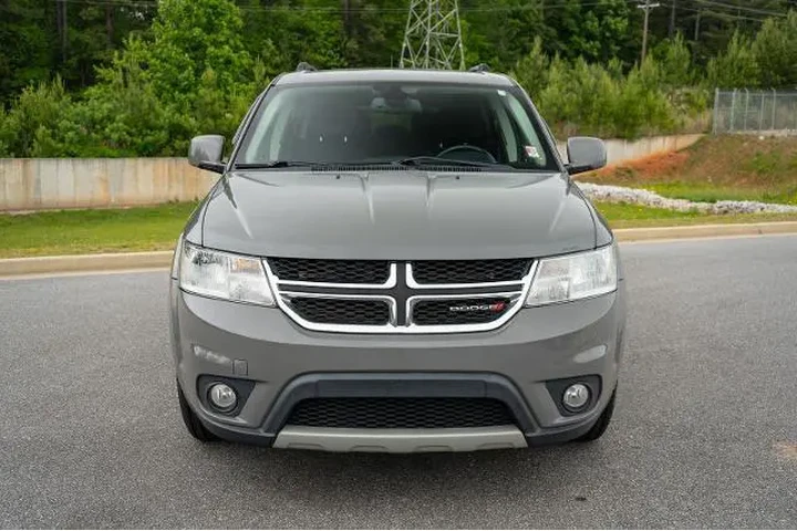$12888 : Dodge Journey 2019 SE 4dr SU image 2