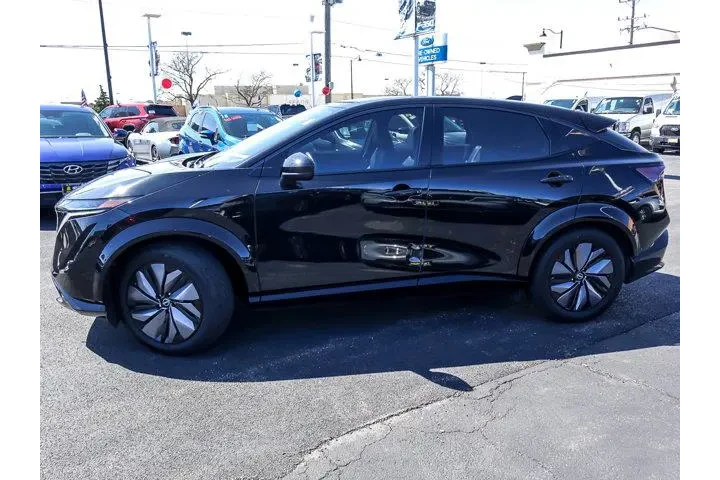 $24962 : Nissan Ariya 2023 AWD Engage image 5