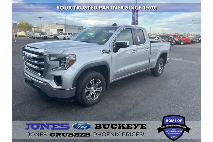 $28998 : GMC Sierra 1500 2019 4x4 SLE image 1