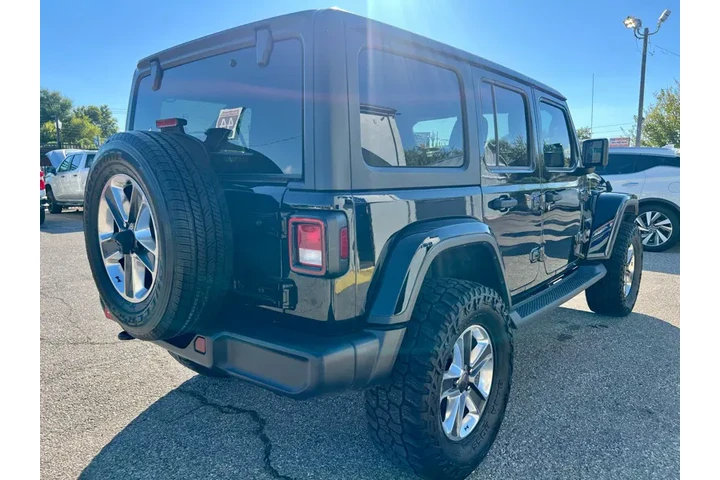 $25995 : 2019 Wrangler Unlimited Sahara image 7