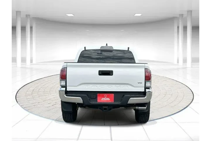 $37846 : Toyota Tacoma 2023 4x4 TRD P image 3