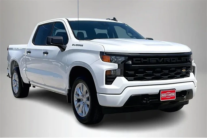 Chevrolet Silverado 1500 202 image 1