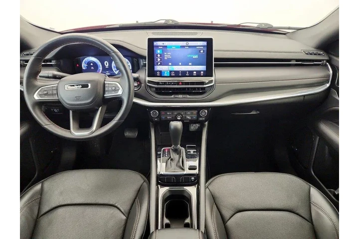 $26998 : Jeep Compass 2022 4x4 (Red) image 9