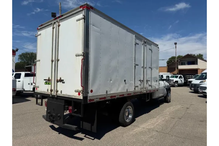$21990 : 2015 RAM 5500 image 7