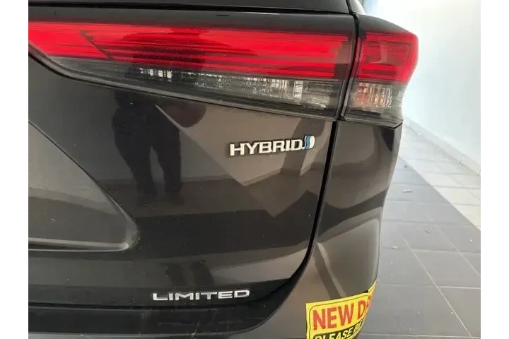 $31724 : Toyota Highlander Hybrid 202 image 4