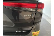 $31724 : Toyota Highlander Hybrid 202 thumbnail