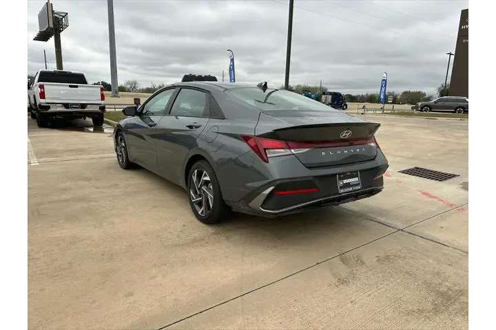 $21552 : Hyundai ELANTRA 2025 SEL Spo image 7