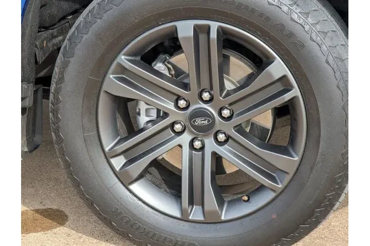 $37287 : Ford F-150 2022 4x4 XLT 4dr image 9