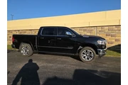 $37500 : Ram 1500 2022 4x4 Limited 4d thumbnail