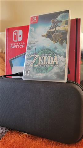 $5000 : Nintendo Switch Oled + Zelda image 4