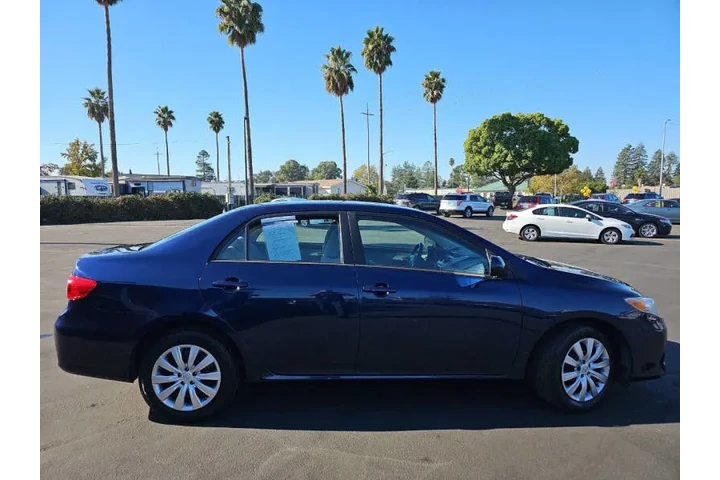 $10995 : 2012 Corolla LE image 6