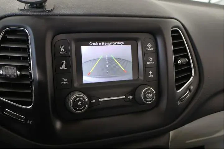 $12781 : Jeep Compass 2018 Latitude 4 image 6