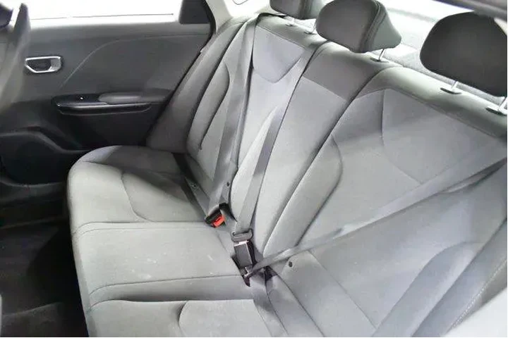 $20694 : Kia K4 2025 LXS 4dr Sedan image 10