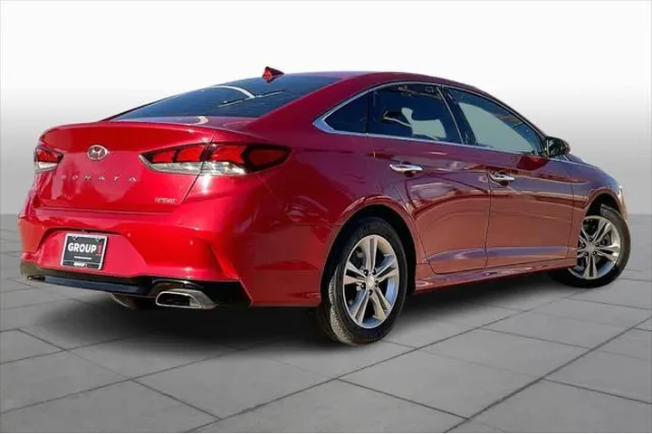 $12872 : Hyundai SONATA 2018 Limited image 10