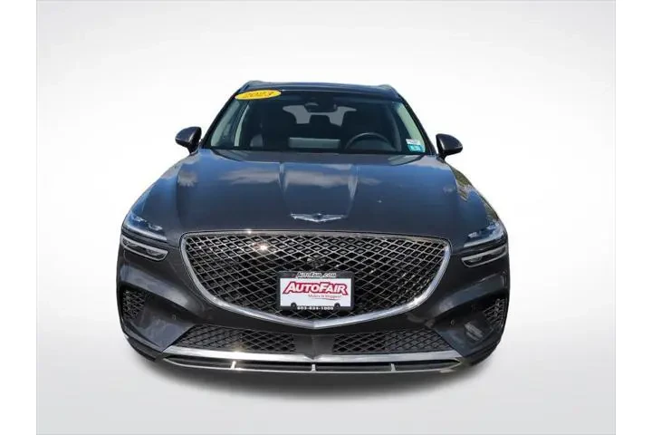 $34200 : Genesis GV70 2023 AWD 2.5T S image 3