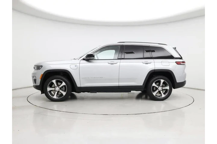 $28998 : Jeep Grand Cherokee 2022 4x4 image 3