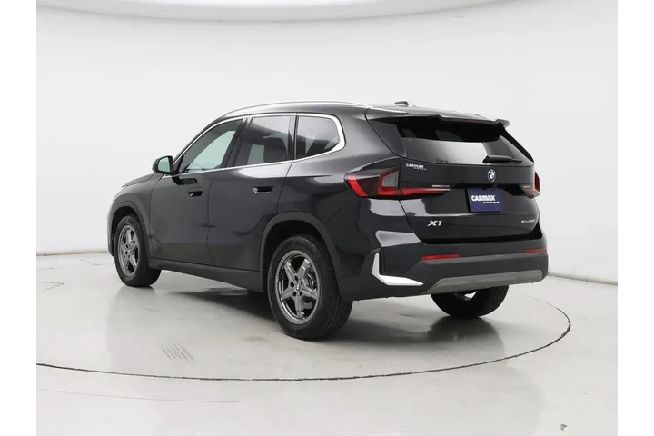 $31998 : BMW X1 2023 AWD xDrive28i 4d image 2