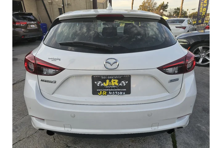 $13995 : 2018 MAZDA3 s Grand Touring A image 5