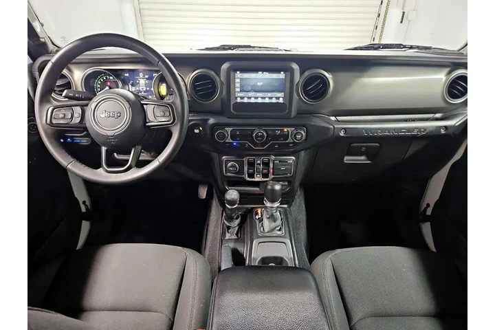 $27998 : Jeep Wrangler 2023 4x4 Willy image 9