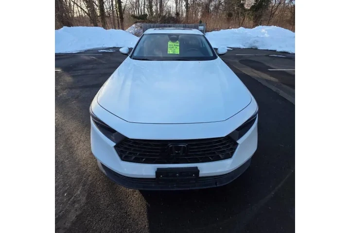 $25500 : 2024 Accord EX image 1