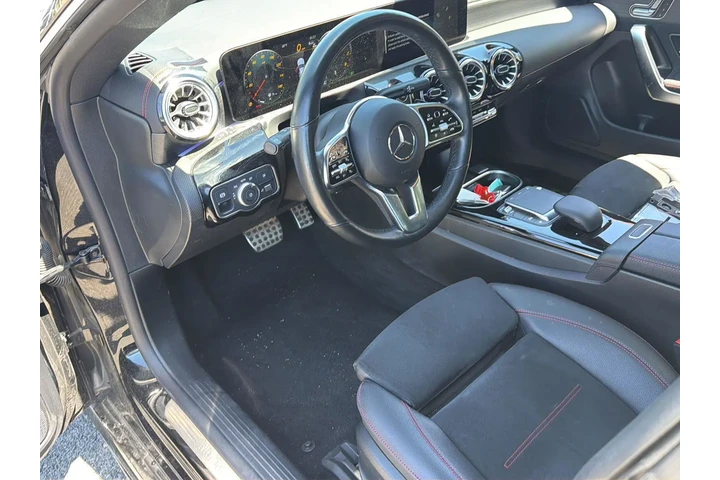 $27877 : Mercedes-Benz CLA 2023 AWD C image 8
