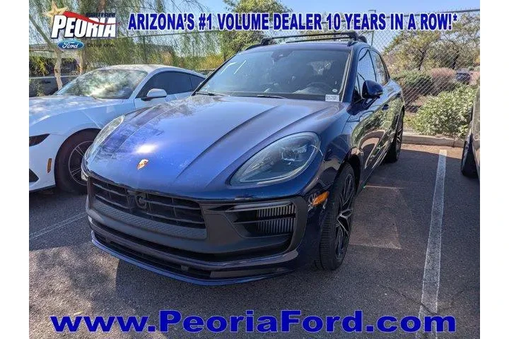 Porsche Macan 2022 AWD GTS 4 image 1