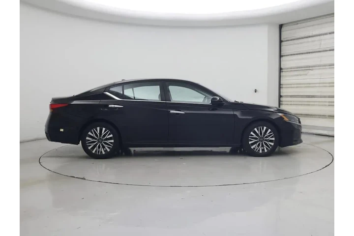 $19998 : Nissan Altima 2023 2.5 SV 4d image 7