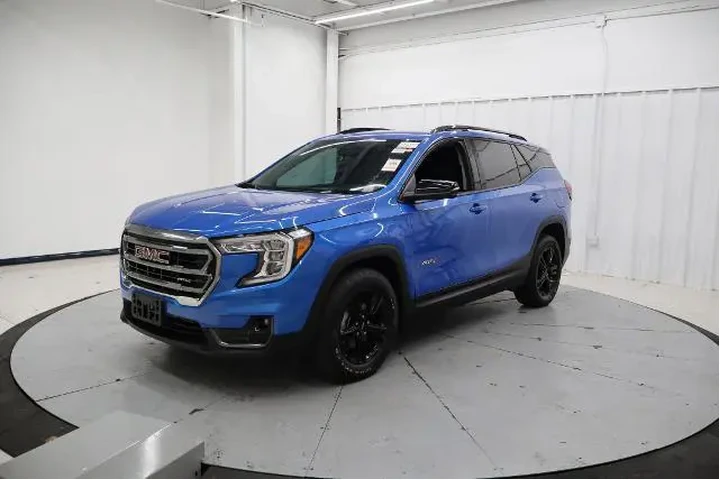 $27995 : GMC Terrain 2024 AWD AT4 4dr image 8