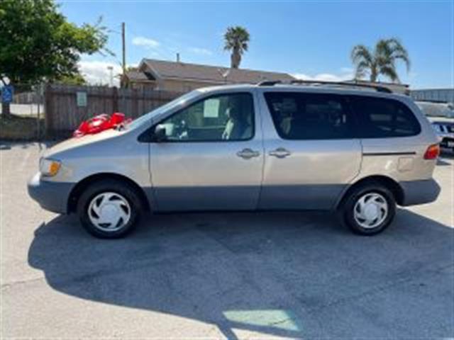 $3995 : 2000 TOYOTA SIENNA2000 TOYOTA image 4