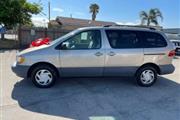 $3995 : 2000 TOYOTA SIENNA2000 TOYOTA thumbnail